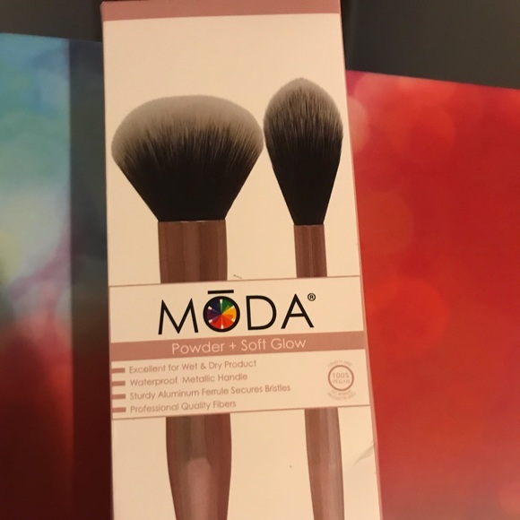 Moda makeup brushes - Picture 2 of 3